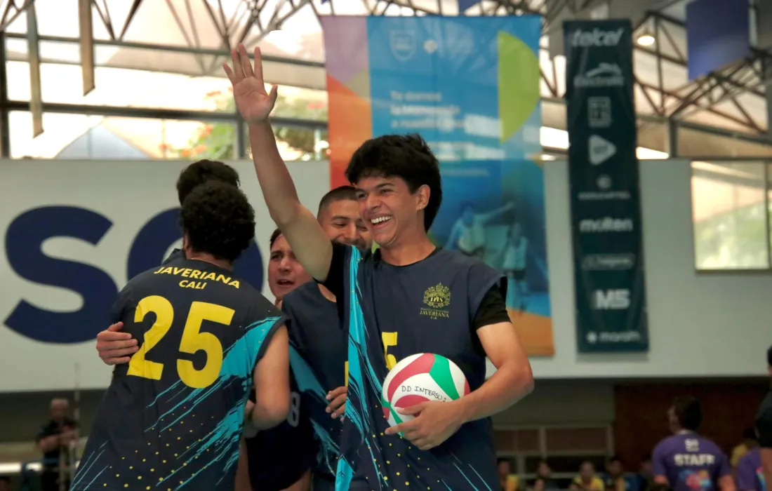 Inició el encuentro deportivo Intersuj 2024 : “Construimos paz desde el deporte” El representativo de Voleibol de la Javeriana Cali está presente en el INTERSUJ 2024
