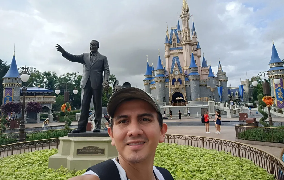 Conoce a los primeros javerianos en hacer el Disney International Tourism and Leisure Program
