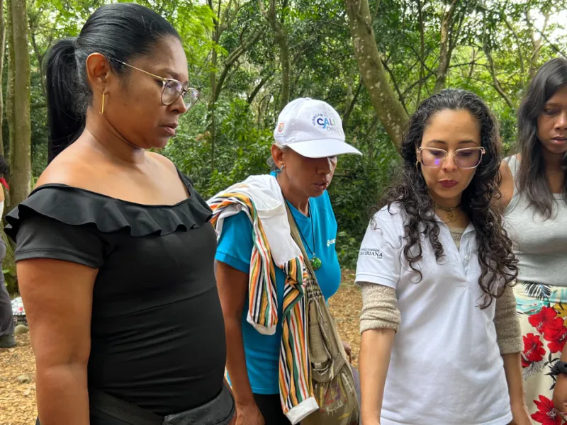 Tesos por el Ambiente: formando líderes ambientales desde experiencias vivenciales Tesos por el Ambiente: formando líderes ambientales desde experiencias vivenciales