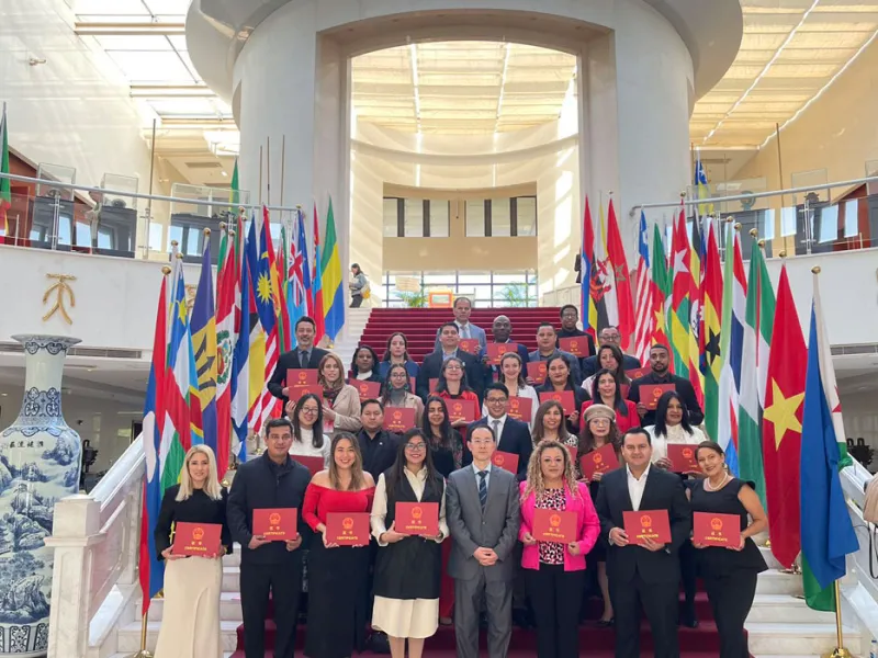 Profesora Andrea Hurtado participó en seminario internacional en China Profesora Andrea Hurtado participó en seminario internacional en China