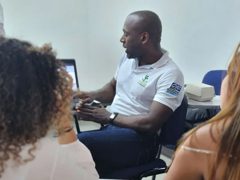 Jóvenes del Diplomado Tesos por el Ambiente Participan en Taller de Formulación de Iniciativas Juveniles Ambientales con la CVC Jóvenes del Diplomado Tesos por el Ambiente Participan en Taller de Formulación de Iniciativas Juveniles Ambientales con la CVC