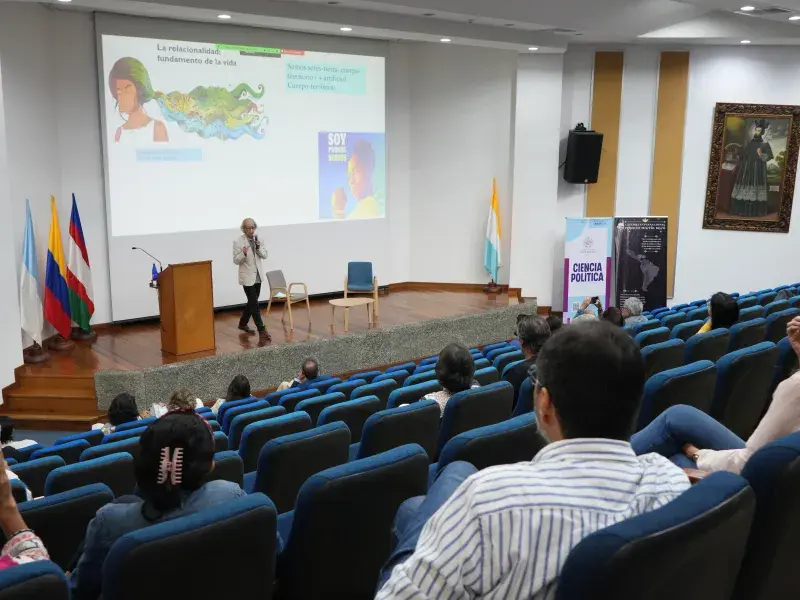 Cuerpos y memorias: voces de víctimas y academia marcaron la XX Cátedra Ignacio Martín Baró